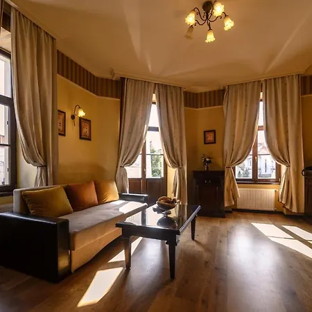 Iosefin Aparthotel 4*