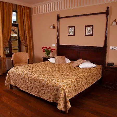 Iosefin 아파트호텔 4*