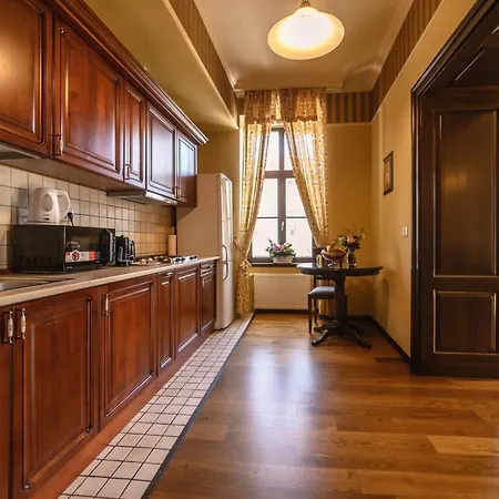 Hotel apartamentowy Iosefin